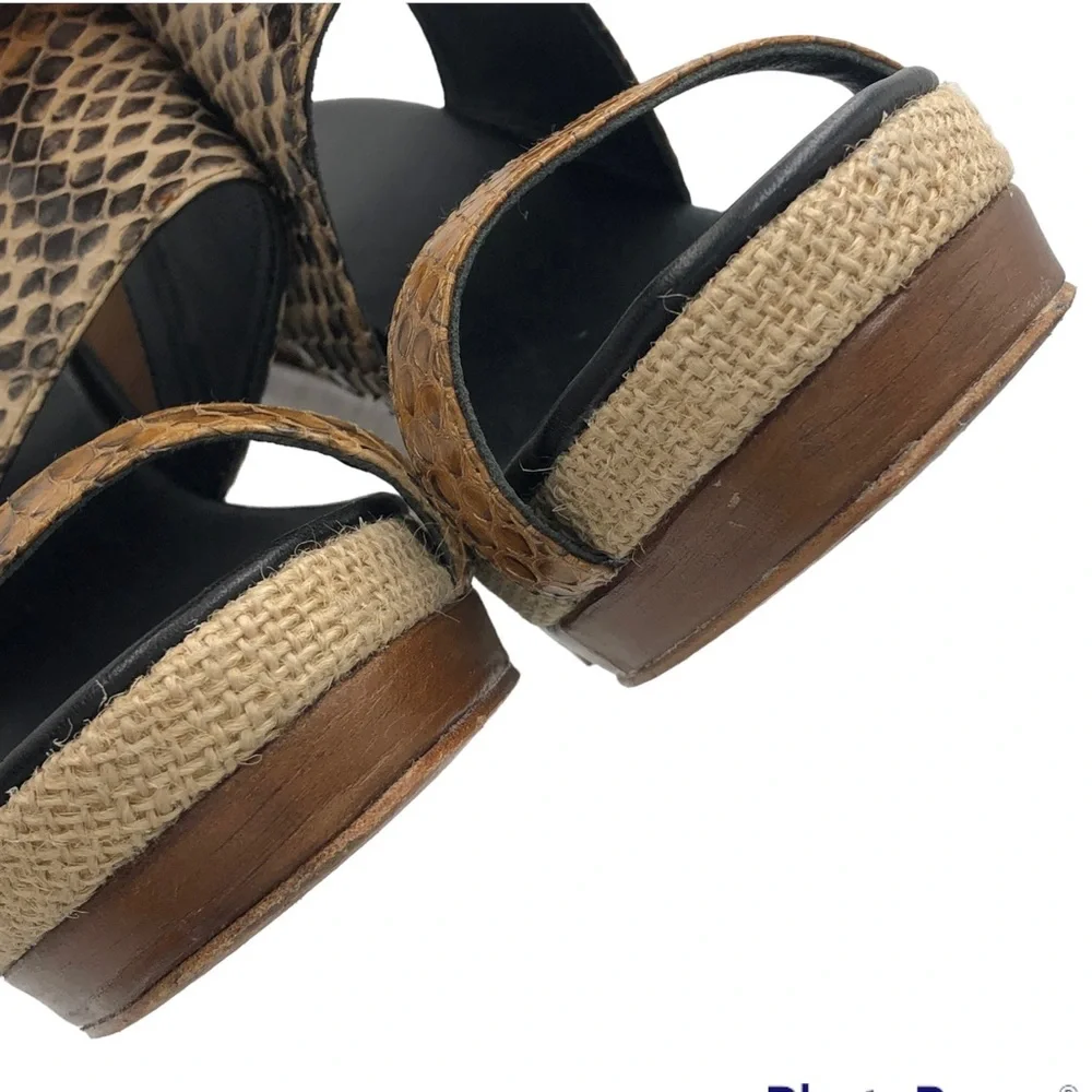 Diane Von Furstenberg Snakeskin Print Wood Wedge Platform Sandals Size 7.5